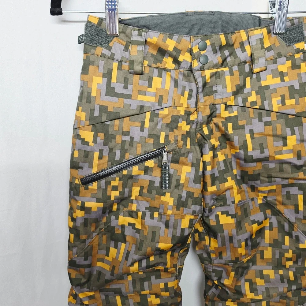 Patagonia Snowshot Snow Pants Kids XS 5-6 Green Yellow Digital Camo Insulated